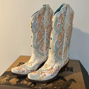 Corral cowgirl boots